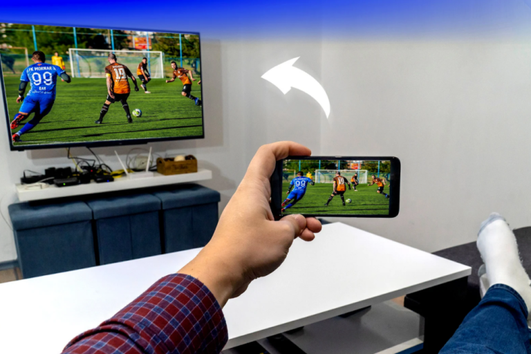 Bezplatná aplikace, která změní váš mobilní telefon na projektor